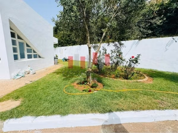 Villa commerciale plain pied