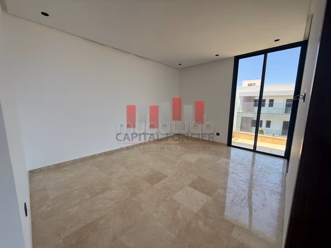 Fabulous apartment for sale in Gauthier. Surface area 120 m². Well furnished