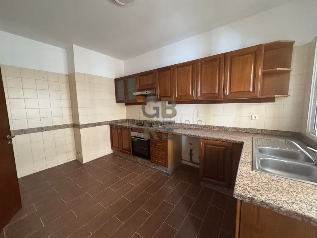 Bel Appartement en location à Hay Riad — 4