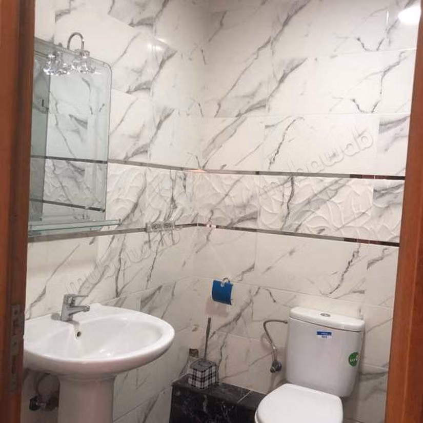 Find an apartment for rent in Bourgogne Est. Area of 62 m². No Lift