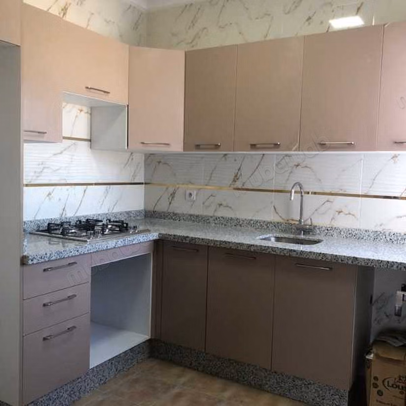 Find an apartment for rent in Bourgogne Est. Area of 62 m². No Lift
