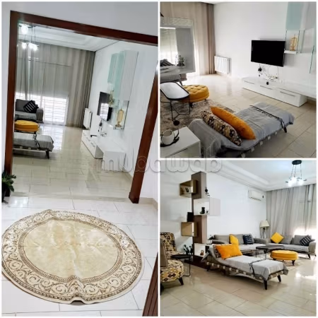 Splendido appartamento in affitto a Aouina. Superficie di 208 m². Ammobiliato