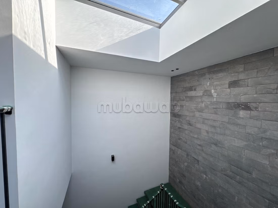 Villa a la location vide a ain diab 45000dh