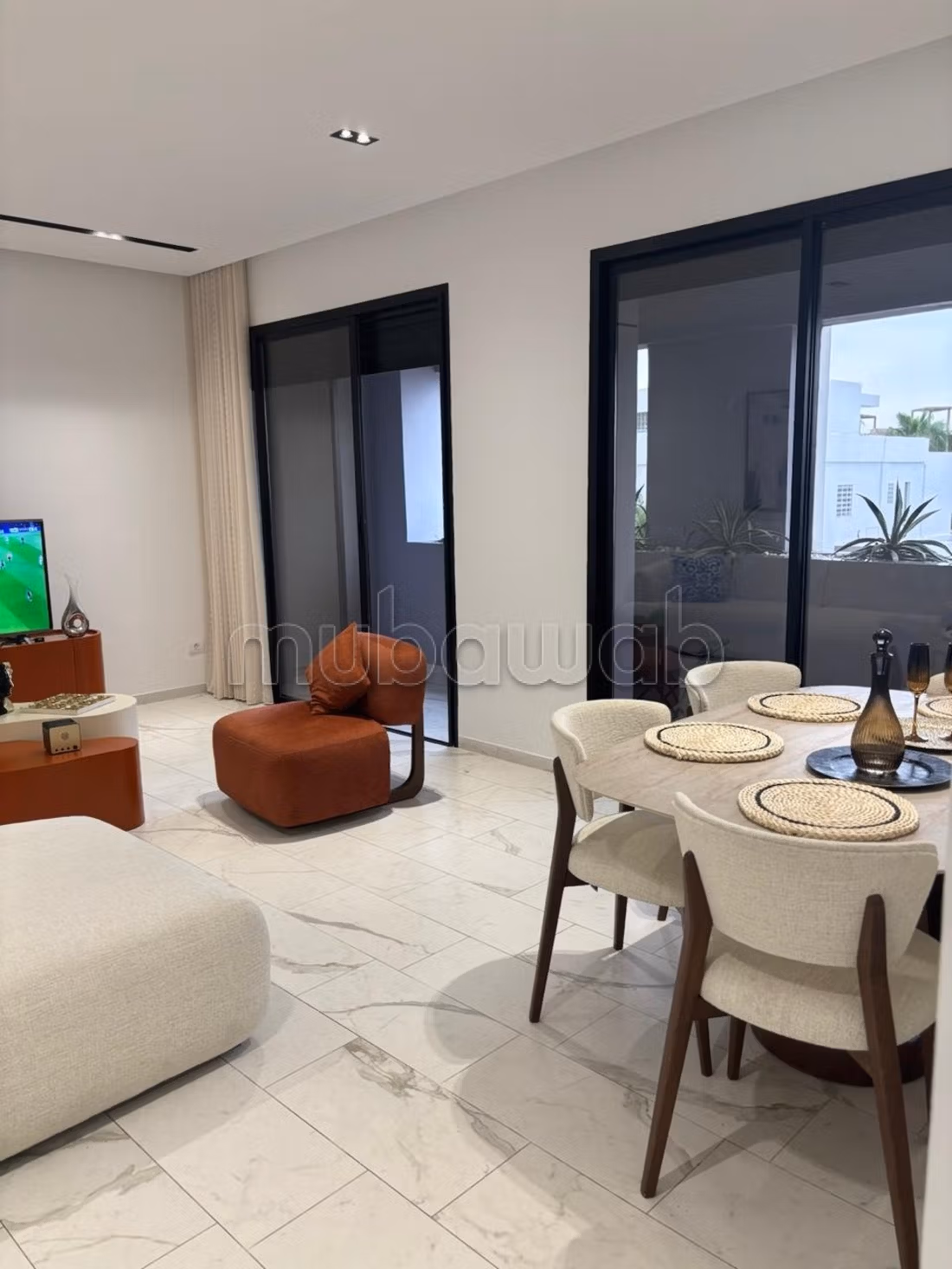 Find an apartment for rent in Les Jardins de Carthage. Large area 128 m². Caretaker available, air conditioning system