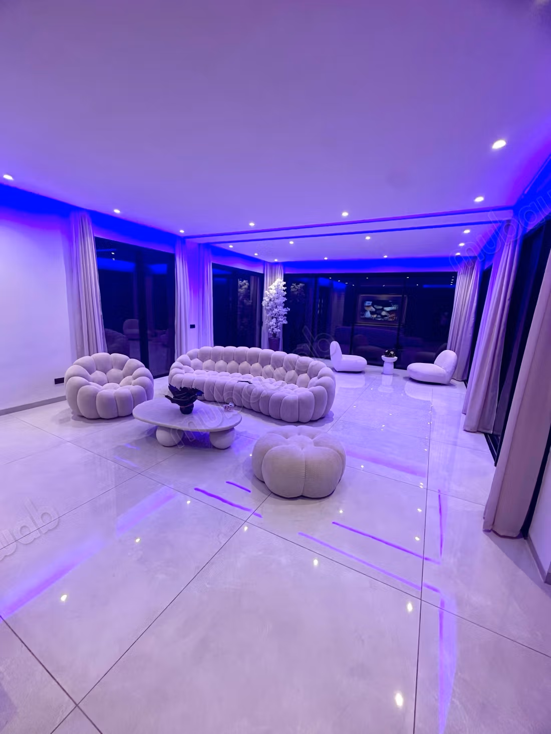 Villa 4 façade meublé Marrakech km8