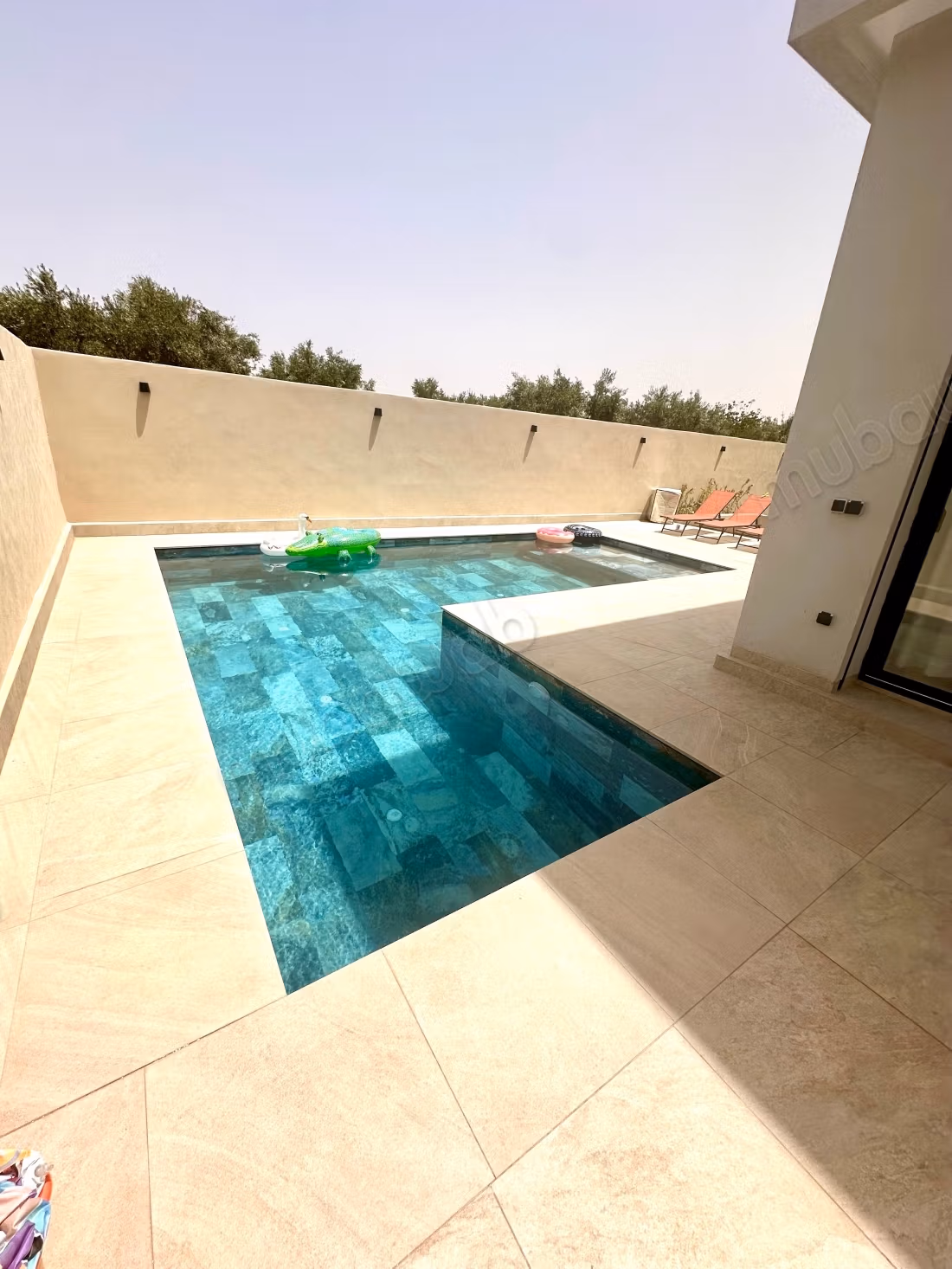 Villa 4 façade meublé Marrakech km8