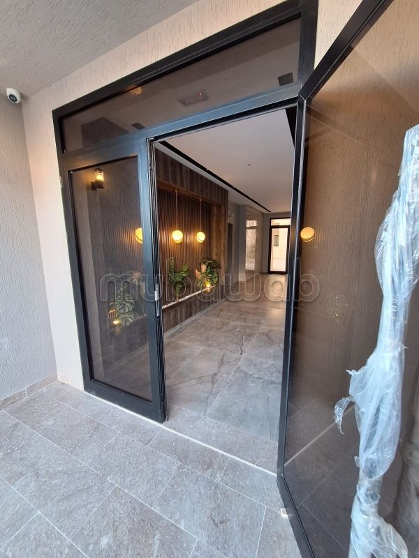 Studio avec Terrasse Neuf Cité Ennasr