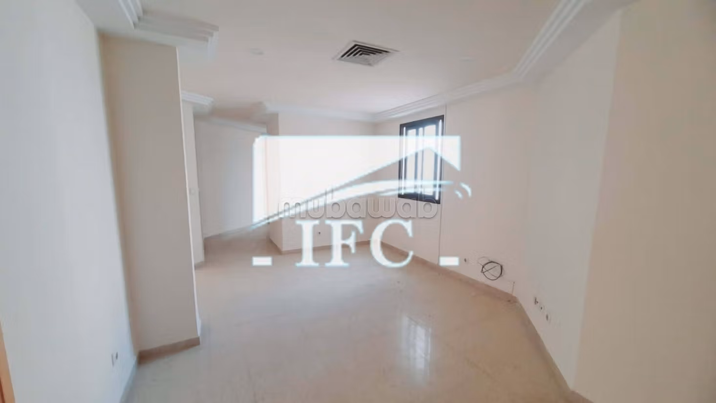 Bureau en 5 espaces 116m² Lac 1–IFCL1324
