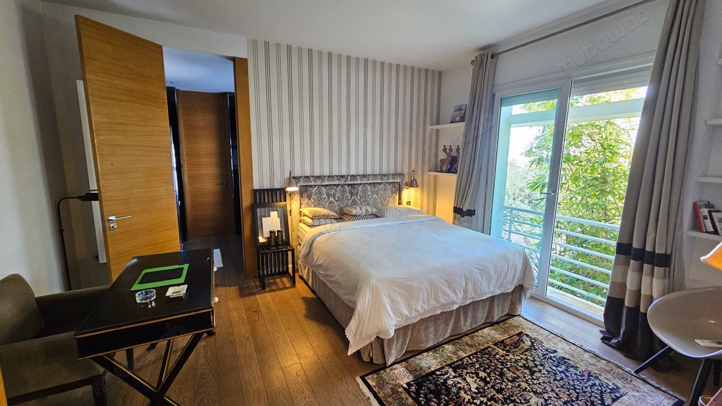 Villa premium 5CH avec beau jardin et grande piscine