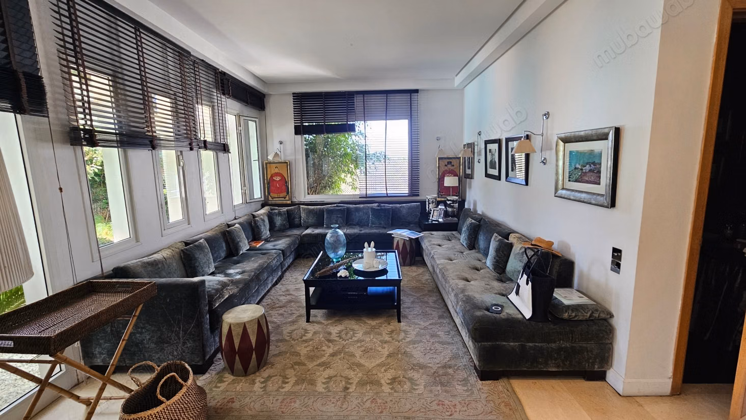 Villa premium 5CH avec beau jardin et grande piscine