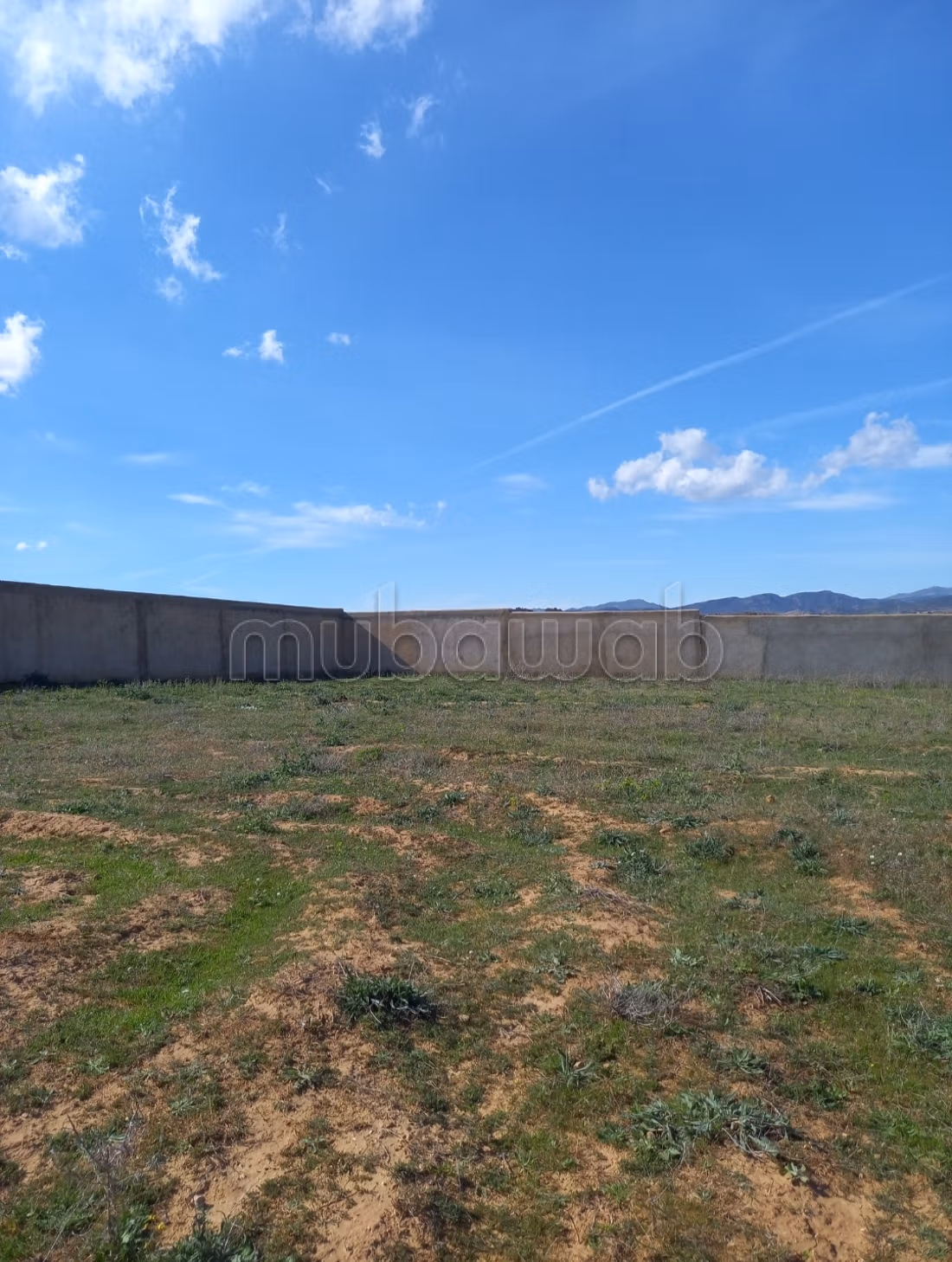Terrain idéal pour projet immobilier ou industriel