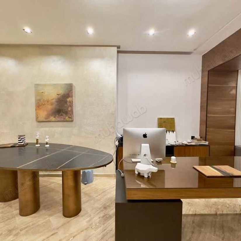 Local commercial à Louer de 210.0 m² à Casablanca, Hopitaux