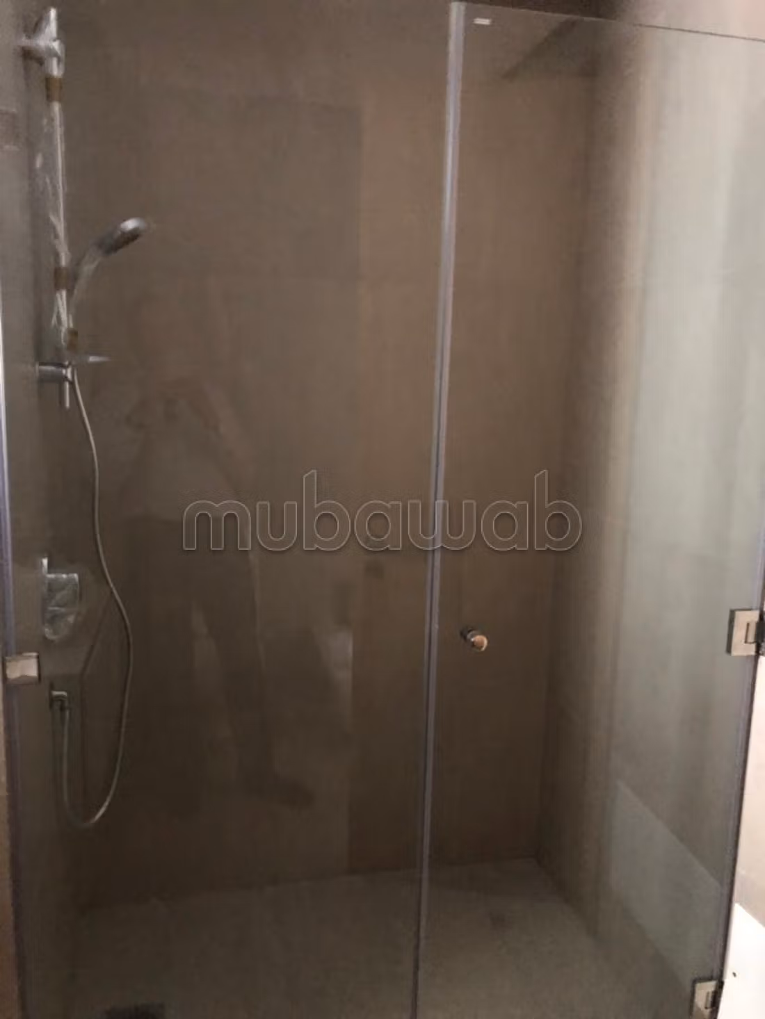 Appartement en location à Casablanca Marina. 
2 chambres. 
Meublé