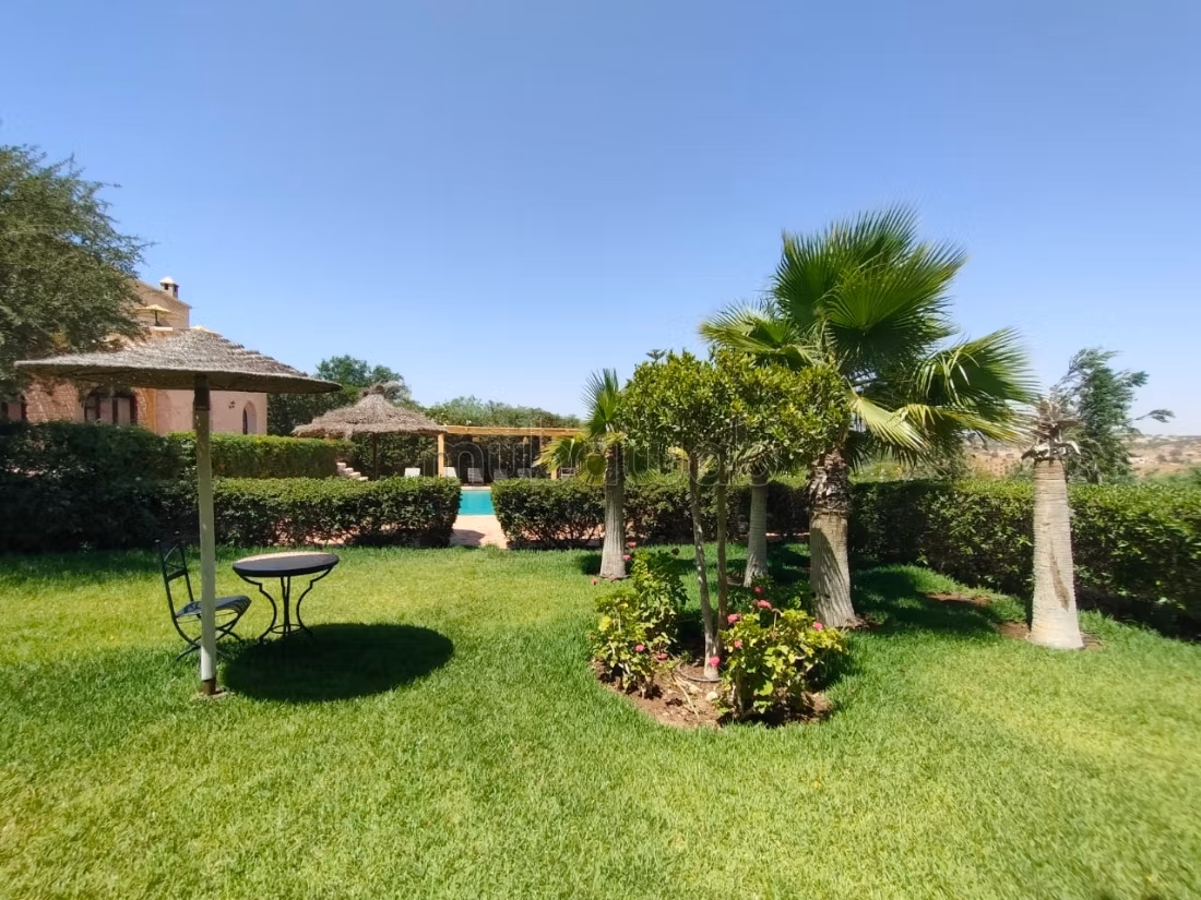 Chaleureuse villa avec piscine sans vis à vis à essaouira