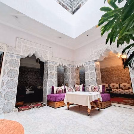 Apartment to purchase in L'Ocean. Large area 158 m². Terrace