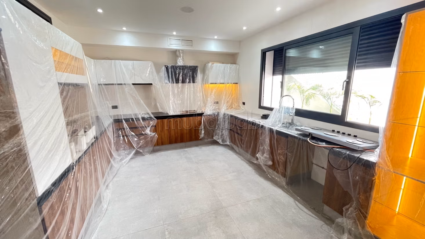 Vente villa de luxe à Souissi. 5 chambres. Fenêtres double vitrage et chauffage central