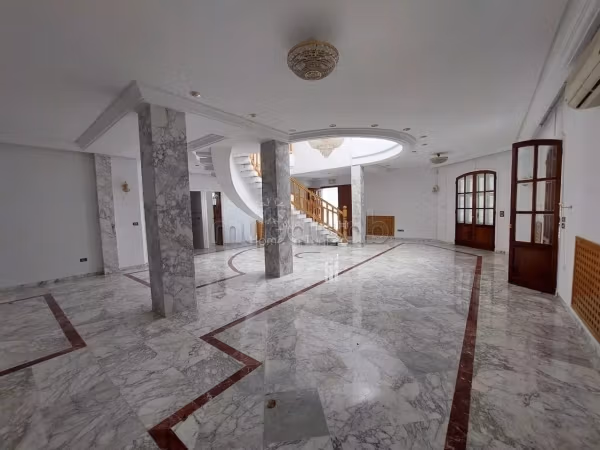 À louer – Villa indépendante – à Kantaoui