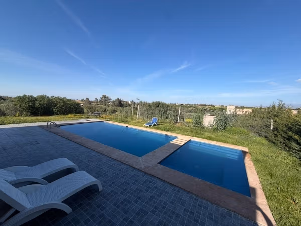 Magnifica casa di lusso in affitto a Route de l'Ourika. 4 locali spaziosi. Terrazzo e giardino
