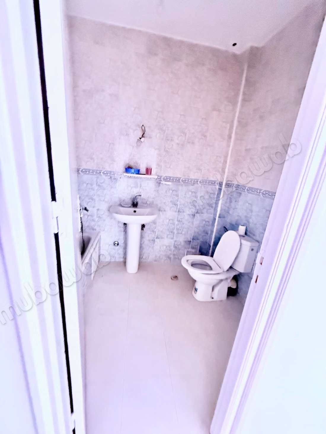 Casa en venta en Manar. 5 habitaciones. Salón marroquí amueblado, residencia cerrada