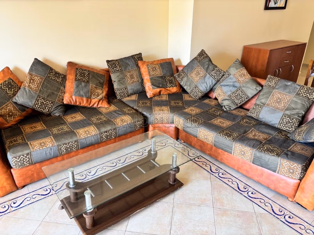 Appartement familiale avec.
Piscine er climatisation