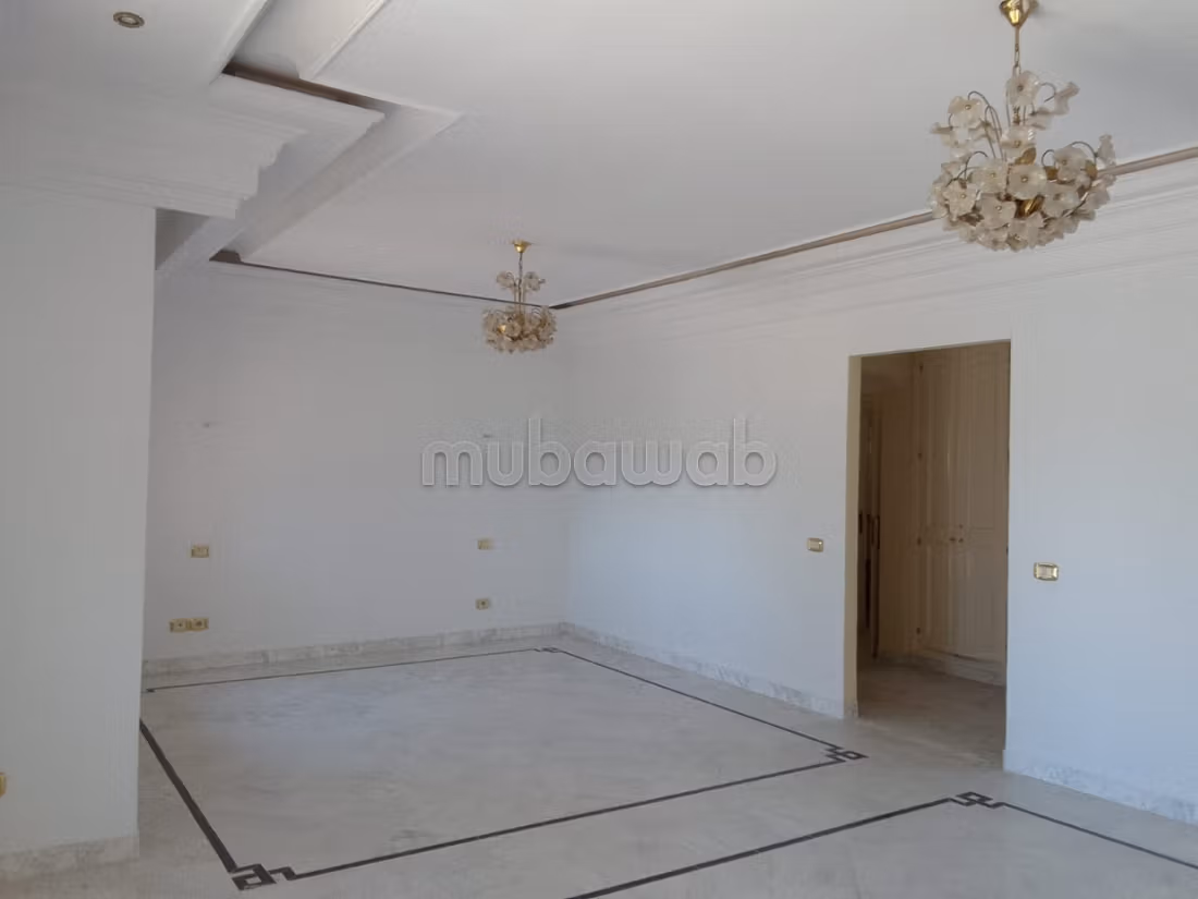0% commission/ A vendre une villa à Menzah 7