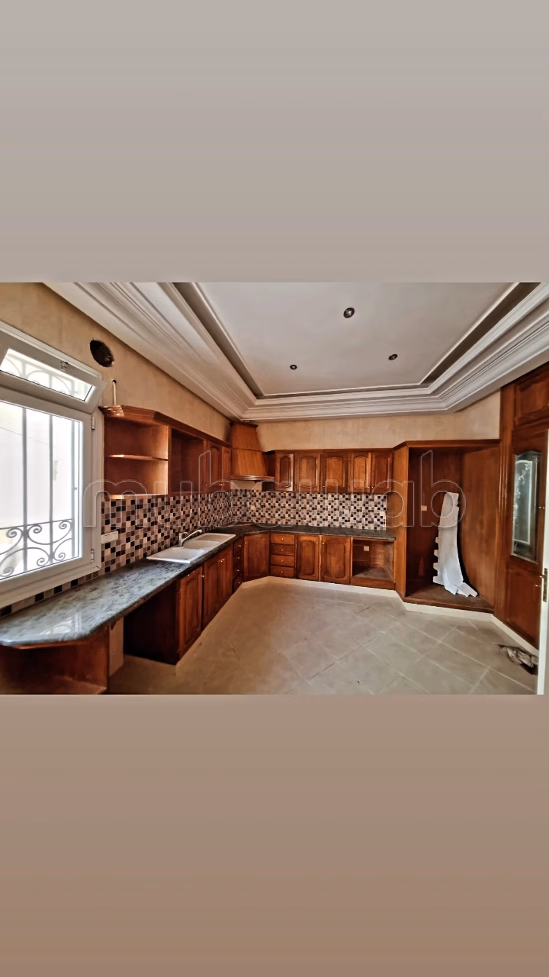 0% commission/ A vendre une villa à Menzah 7