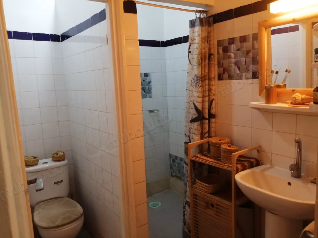 Casa in vendita a Sidi Youssef. 7 locali. Terrazzo e garage