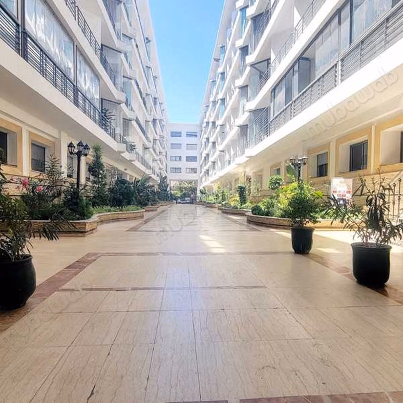 Beautiful apartment for sale in Les princesses. 3 beautiful rooms. Lift and garage