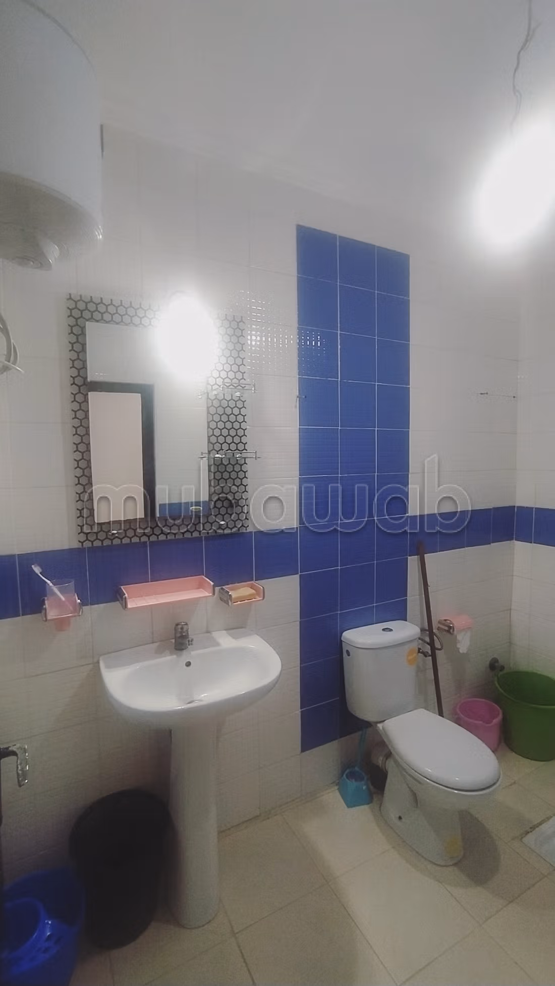 House to buy. 4 rooms. General satellite dish system, On site security