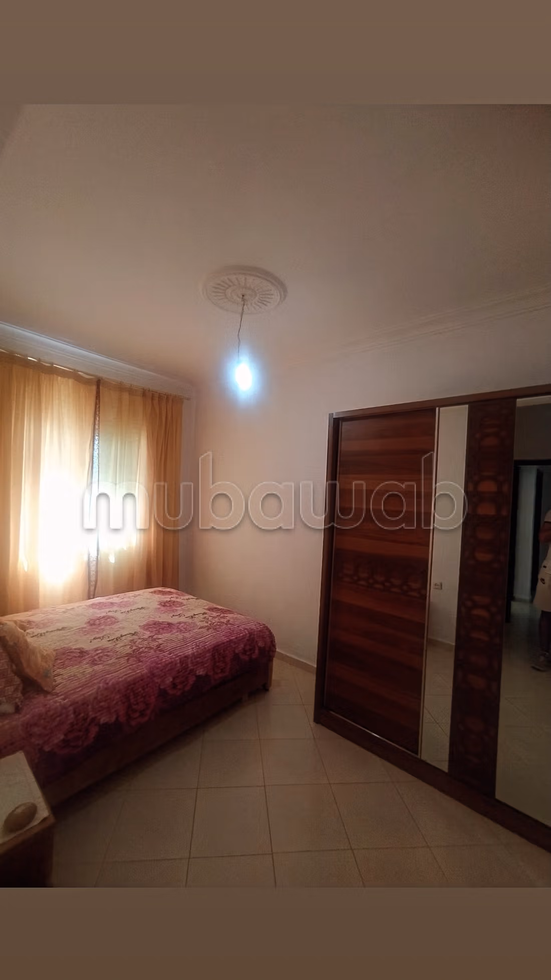 House to buy. 4 rooms. General satellite dish system, On site security