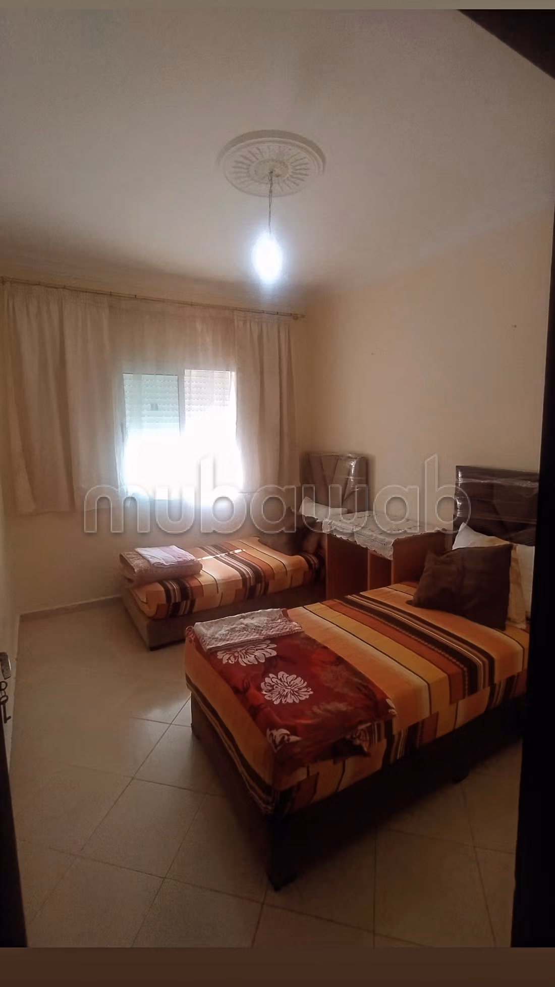 House to buy. 4 rooms. General satellite dish system, On site security