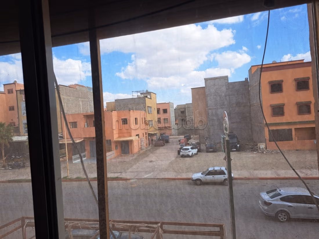 شقة للكراء بطريق اسفي. 3 قطع مريحة. مفروشة