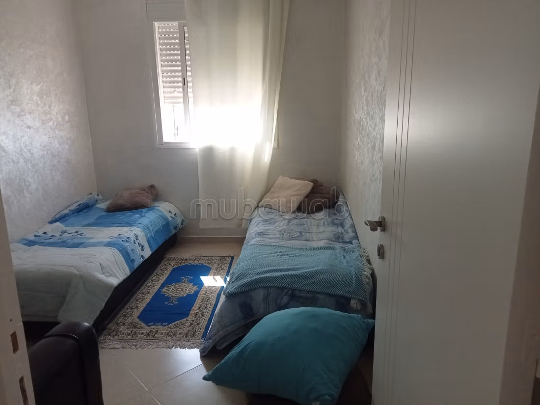 Magnífico piso en alquiler en Hay Mohammadi. 3 hermosas habitaciones. Amueblado