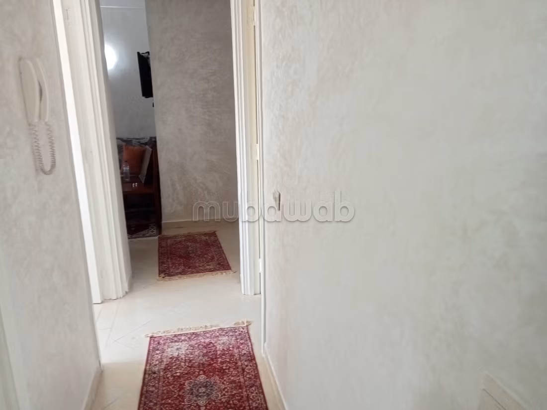 Magnífico piso en alquiler en Hay Mohammadi. 3 hermosas habitaciones. Amueblado