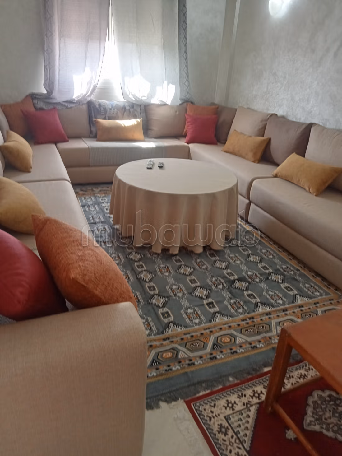Magnífico piso en alquiler en Hay Mohammadi. 3 hermosas habitaciones. Amueblado
