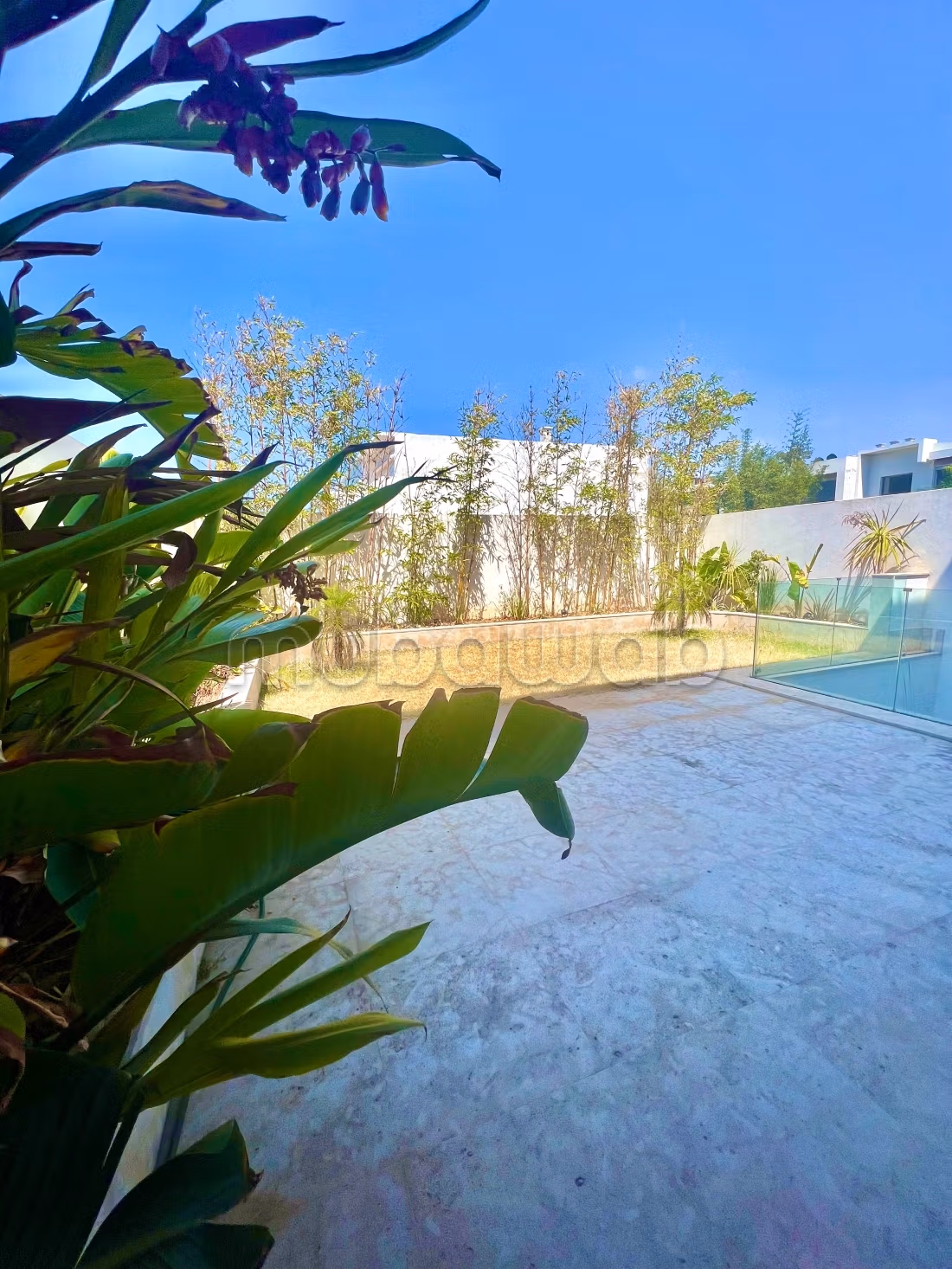 Magnificent villa for rent in Ain Diab. 7 large living areas. Fireplace and caretaker
