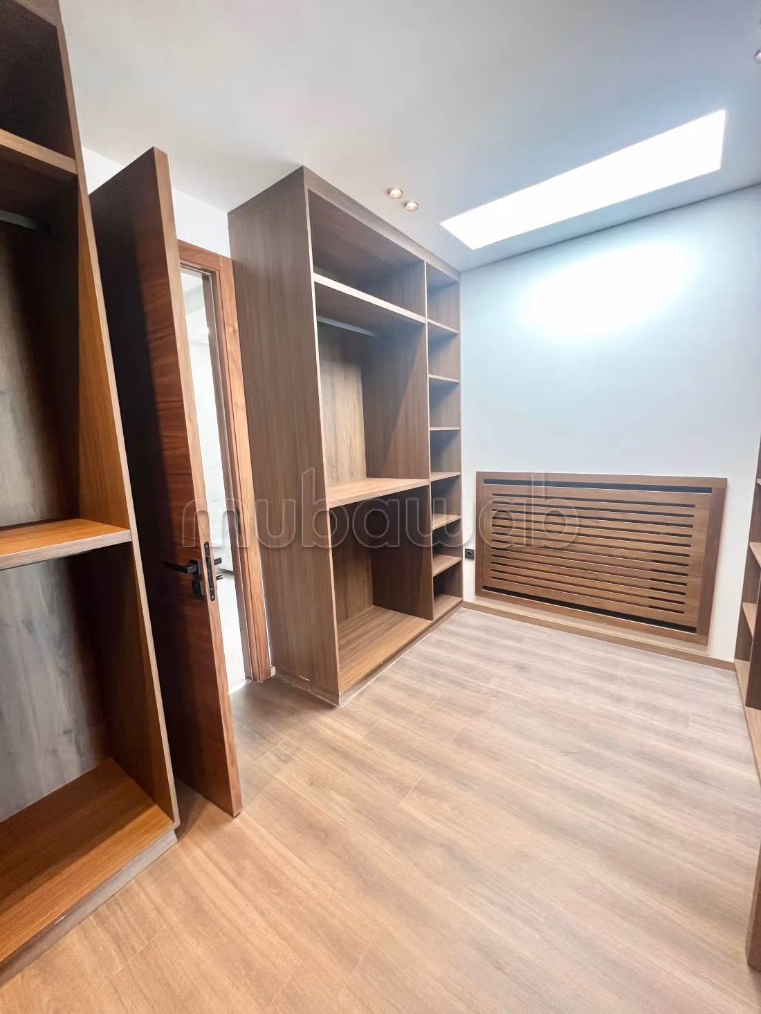 Magnificent villa for rent in Ain Diab. 7 large living areas. Fireplace and caretaker