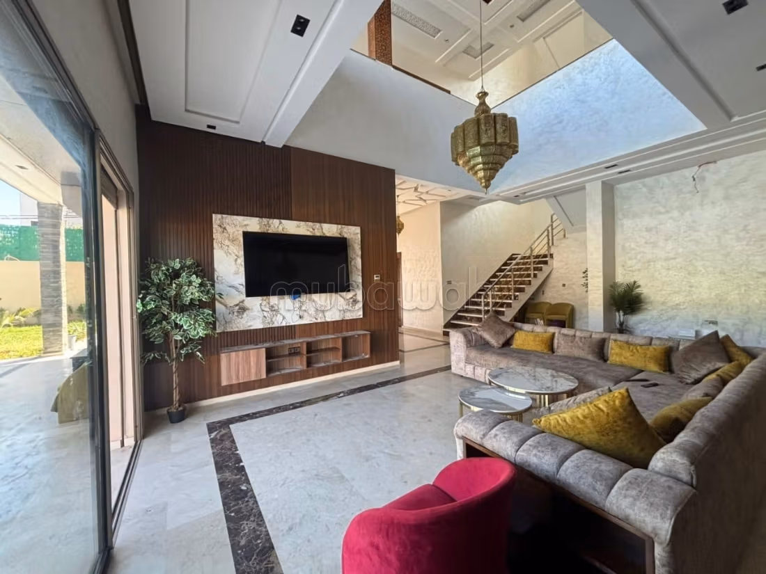 Très belle villa haut standig 5 suites route fes