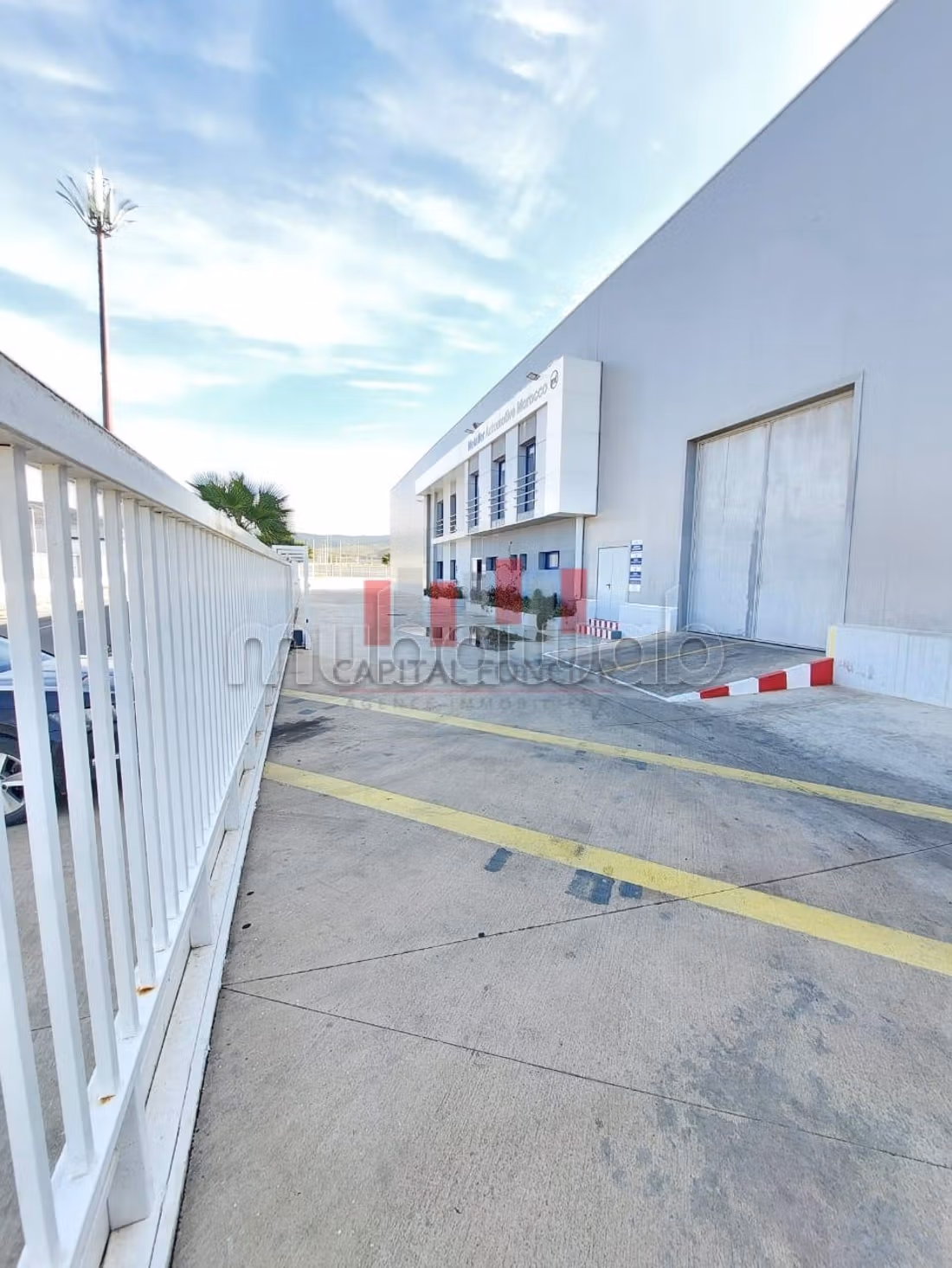 Affitta il locale commerciale perfetto per te. Superficie di 5000 m²