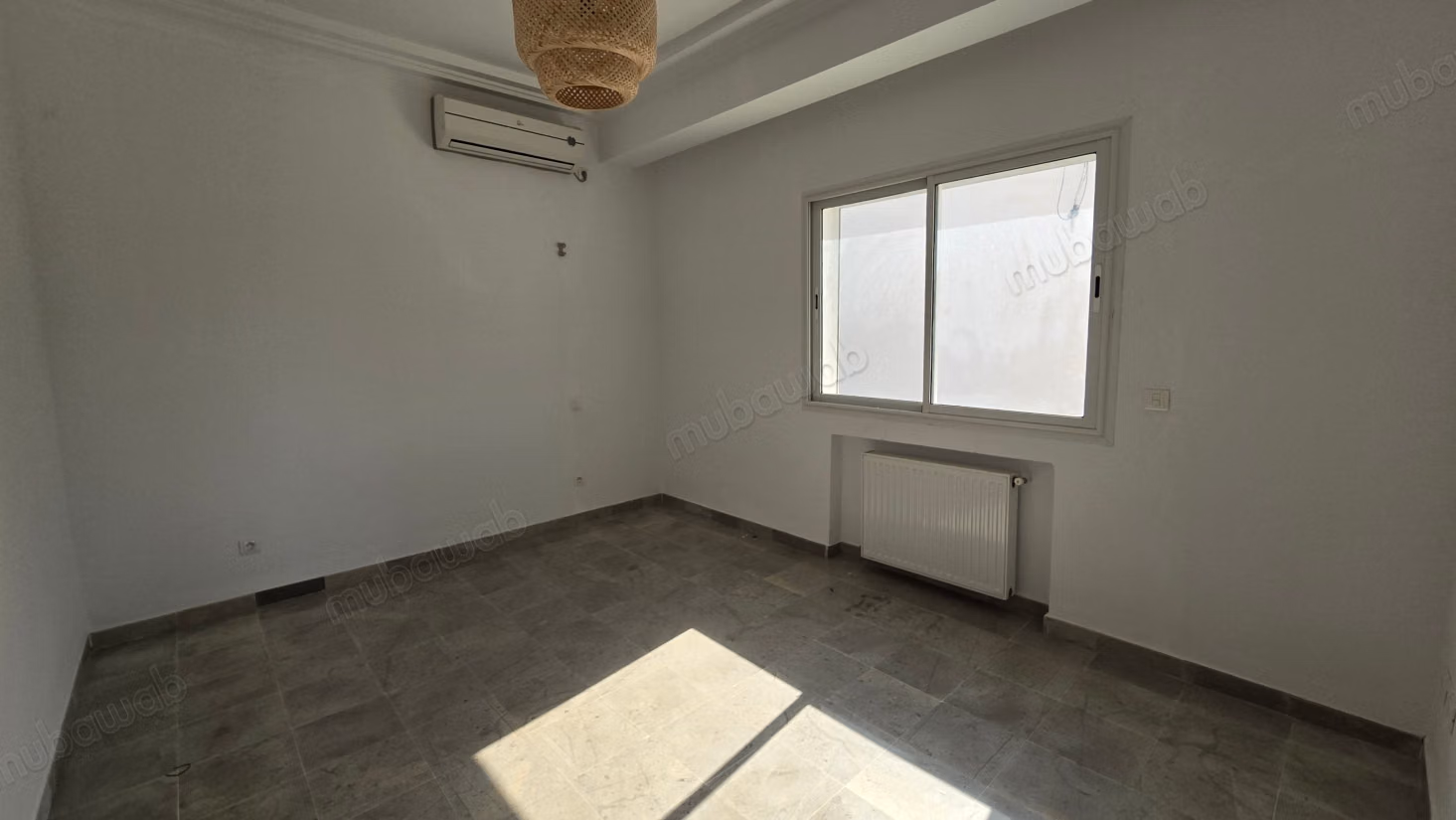 Un étage de villa S3 à la Marsa