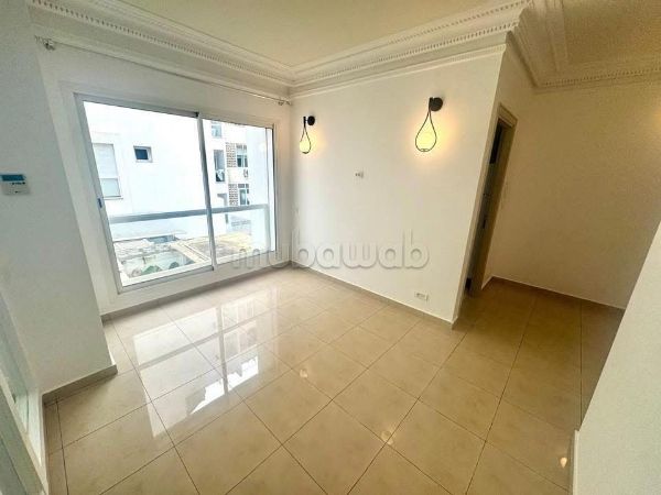 À la location – Studio vide – Zerktouni Casablanca Superficie 66m2