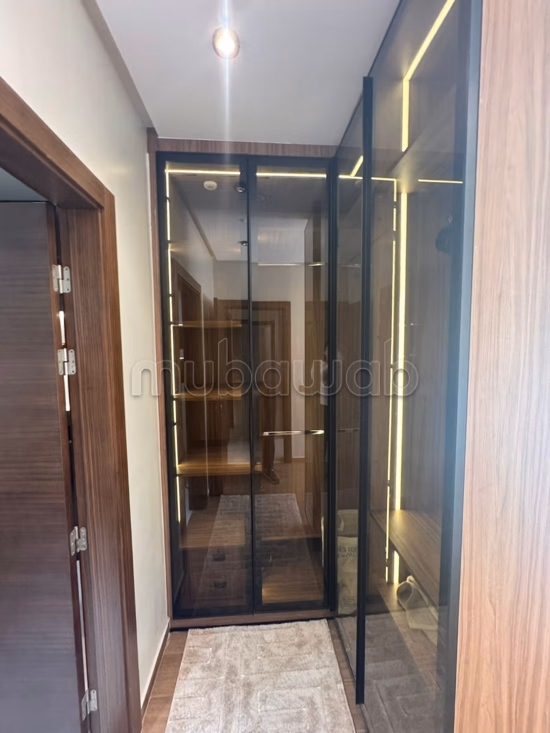 Au CFC Appartement Neuf meublé à louer – 2 façades, — 5