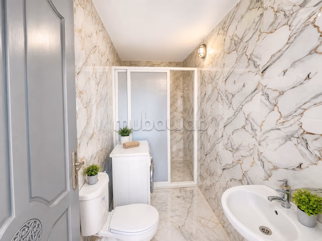 High quality villa for sale. 2 rooms. Storage unit