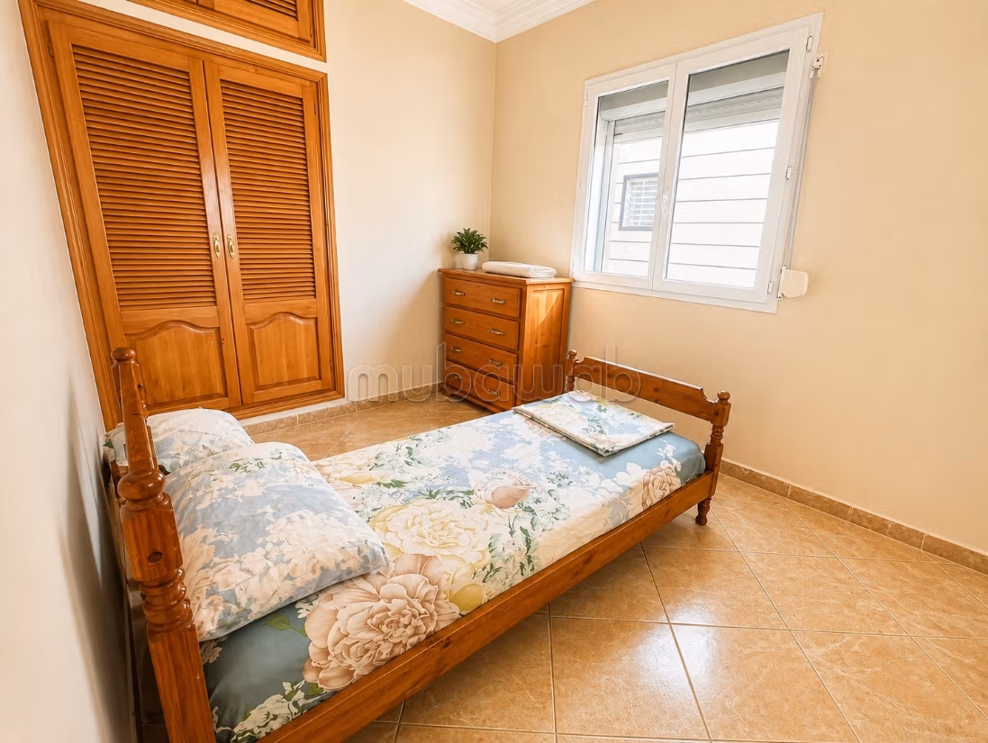 High quality villa for sale. 2 rooms. Storage unit