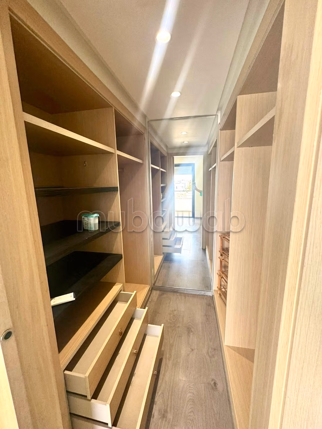 Huren: villa's en luxe woningen. 6 Ruimtes. Conciërgeservice en open haard