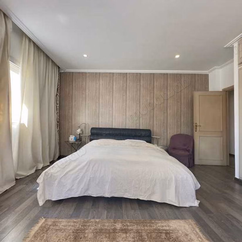 Villa à Louer de 1998.0 m² à Bouskoura, Bouskoura