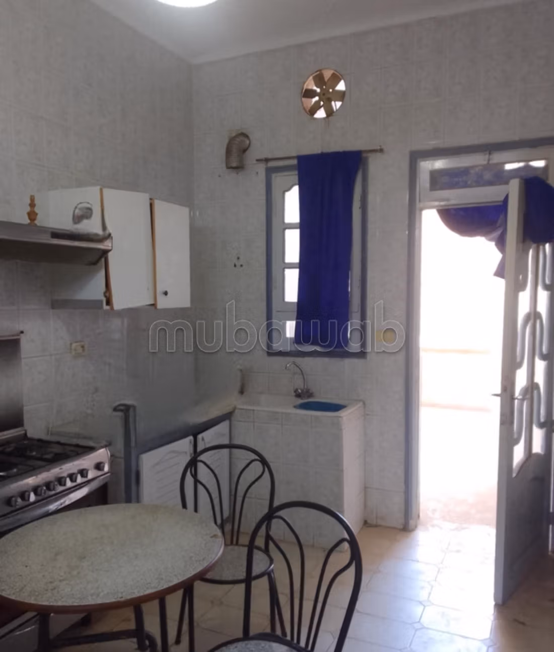 Somptueuse maison à vendre. Superficie 290 m². Belle terrasse et jardin