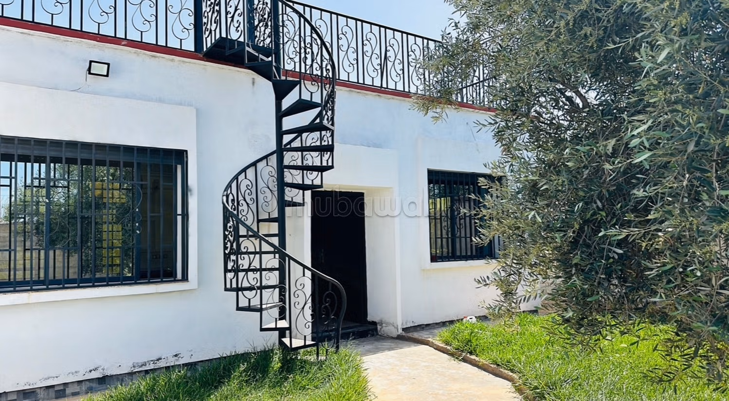 Villa avec piscine à vendre