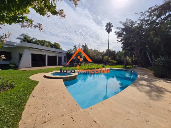 Villa à louer sur Souissi