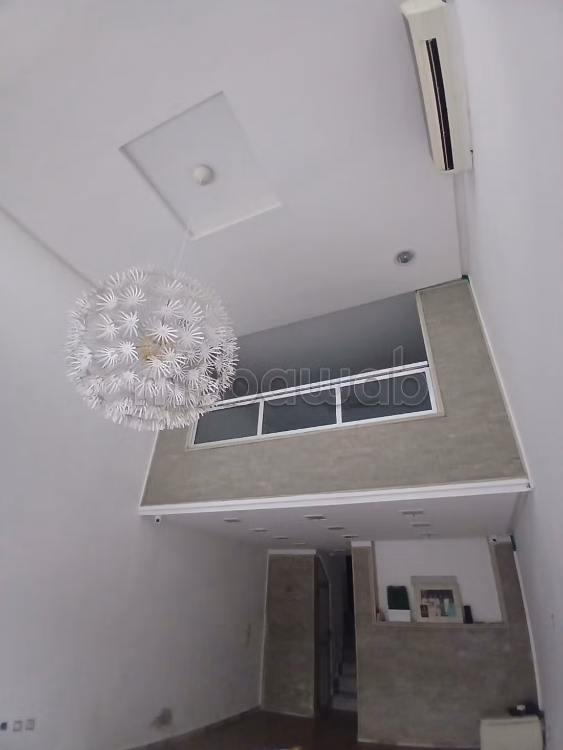Offices & shops to rent in Marchan. Surface area 87 m². Air conditioning system